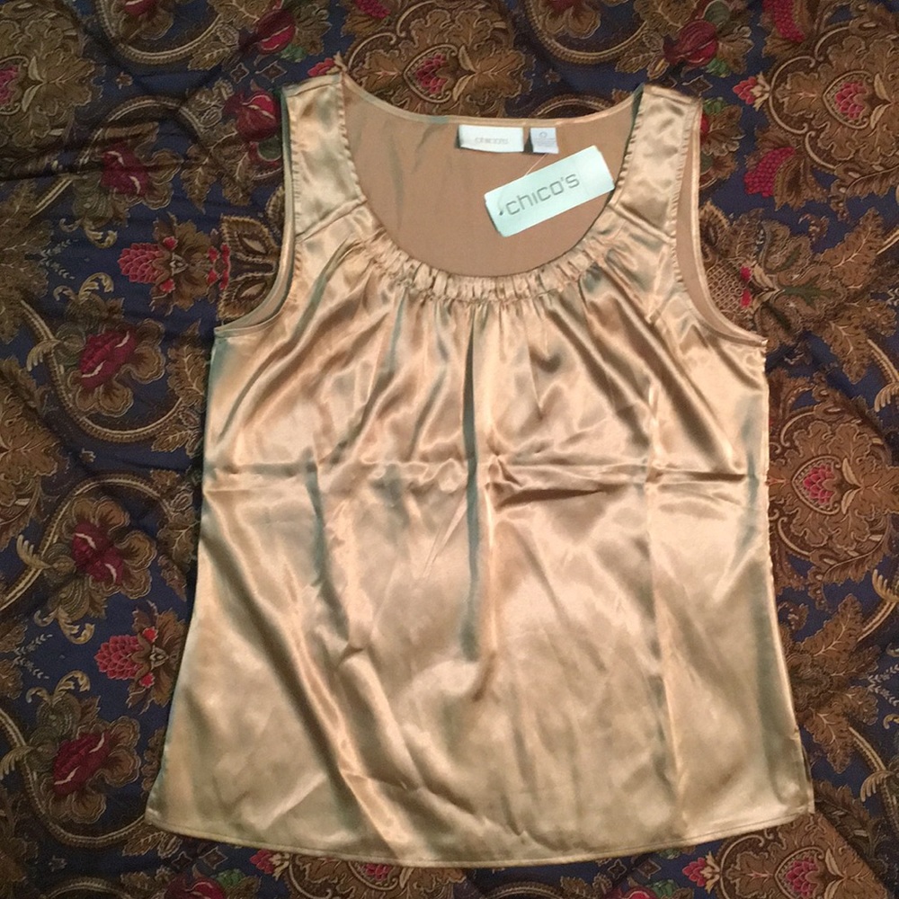 NWT Chicos gold tank top – Chicos size 0